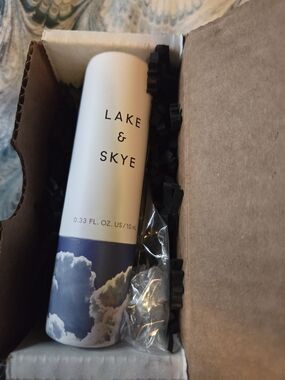 Women's Blue Cloud Scented Body Mist